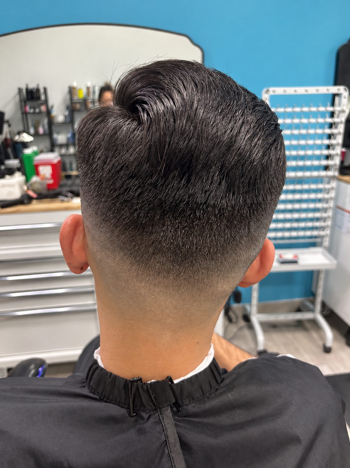 Low fade, textured top